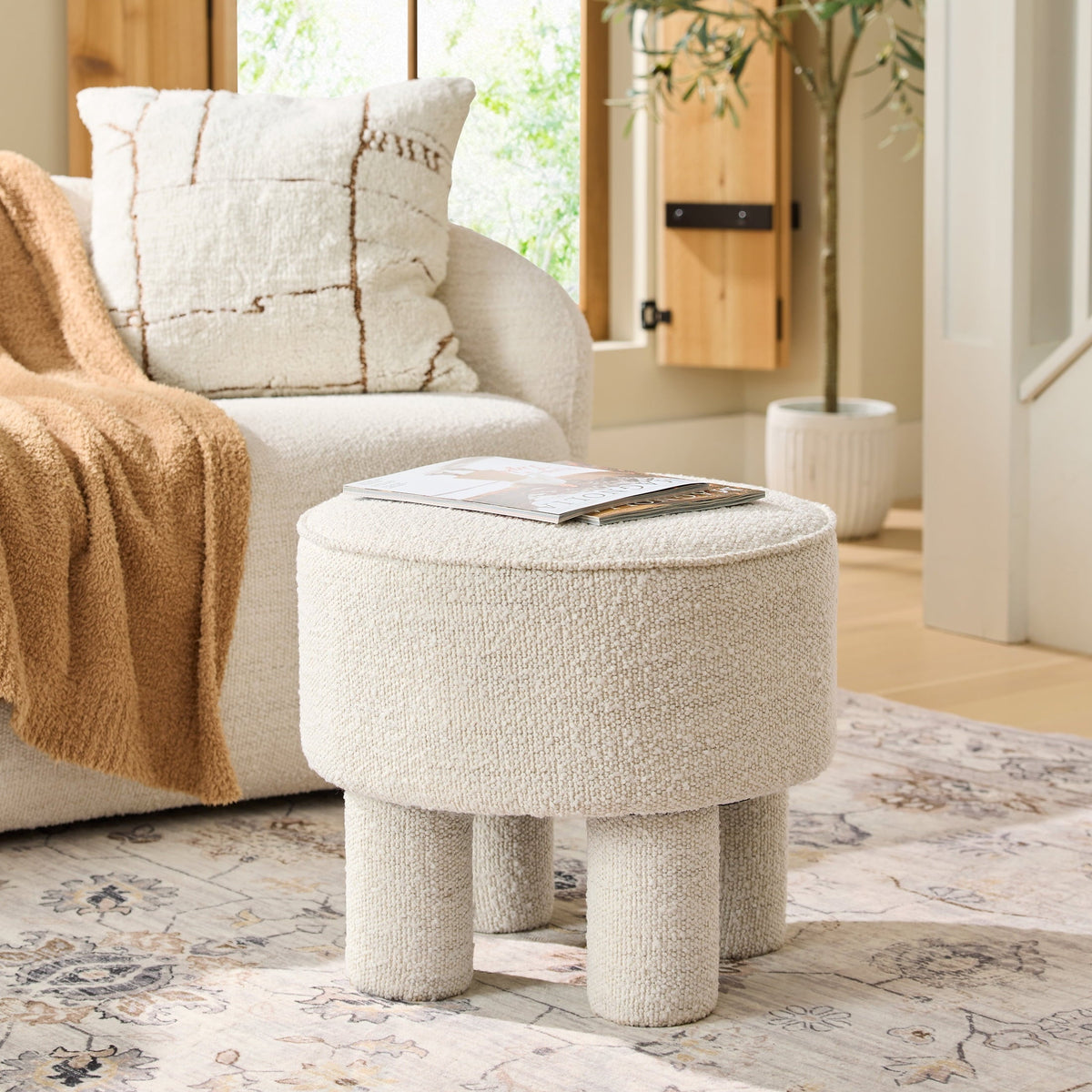 Elladera Adlin Ottoman, Cream Boucle