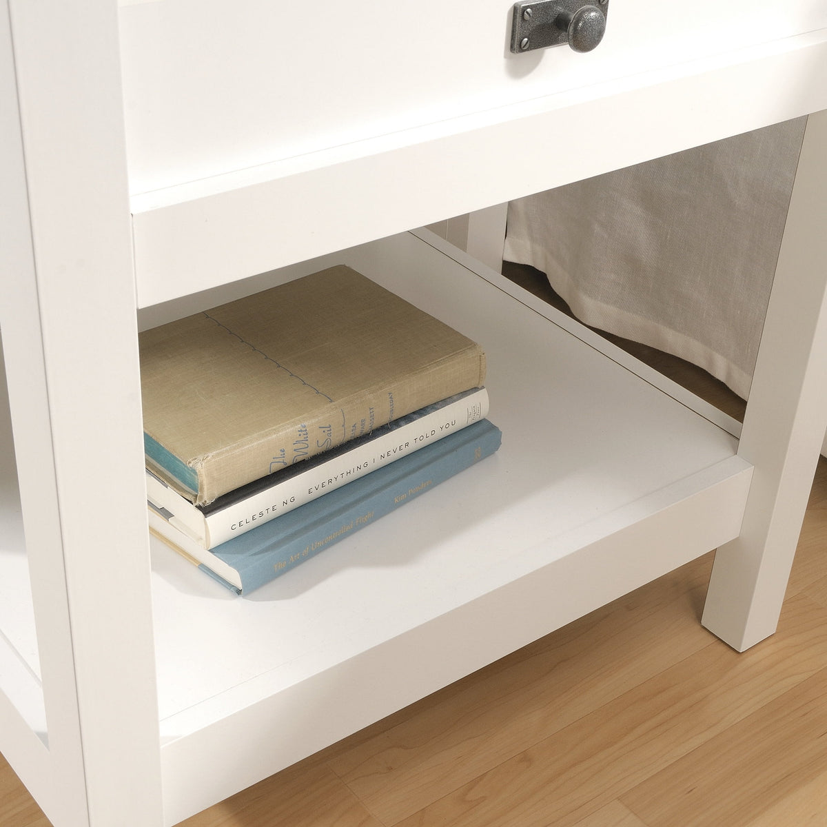Elladera Sauder Cottage Road 1 Drawer Nightstand, Soft White Finish