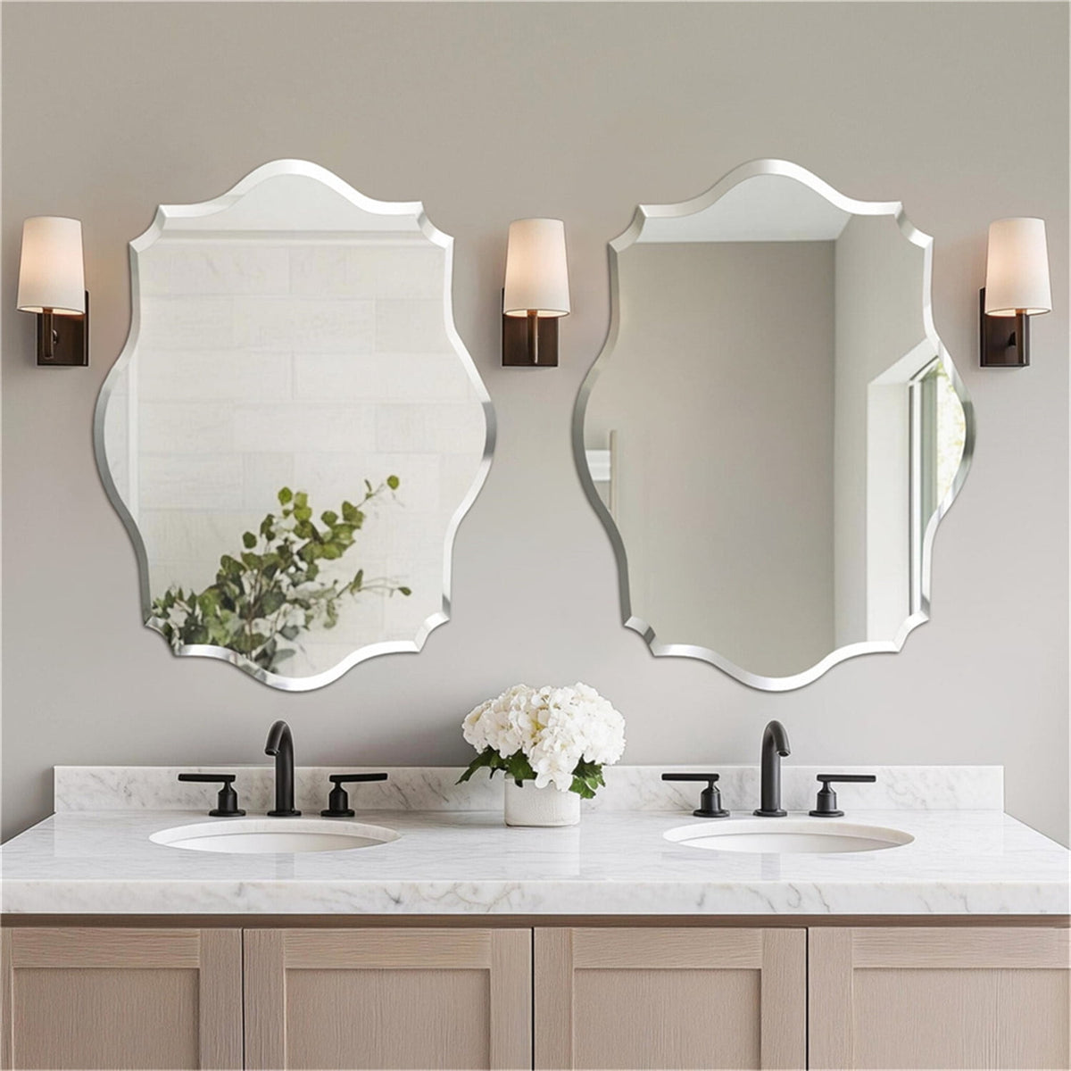 Elladera LUVODI 19.68x27.55 inch Irregular Wall Mirror Scalloped Beveled Edge