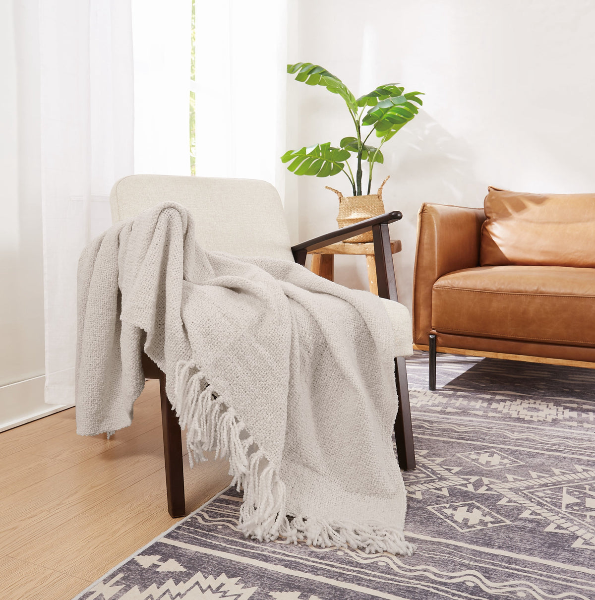 Elladera Brooklyn Loom Chunky Boucle 100% Microfiber Polyester 50x70 Throw Blanket