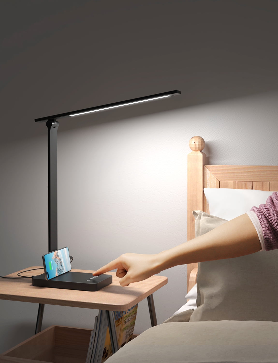 Elladera LED Dimmable Reading Desk Lamp with USB Charging Port, 15W 96 LEDs 550