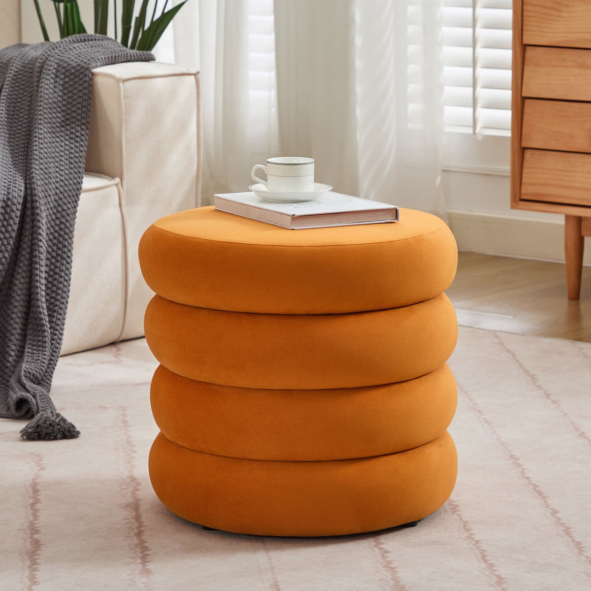 Elladera Zesthouse 19.5" Wide Round Boucle Storage Ottoman, Tufted Sherpa Ottoman