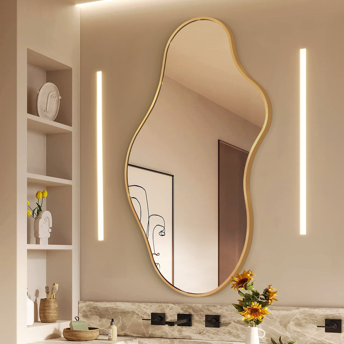 Elladera 20"x36" Irregular Wall Mirror, Gold Asymmetrical Teardrop